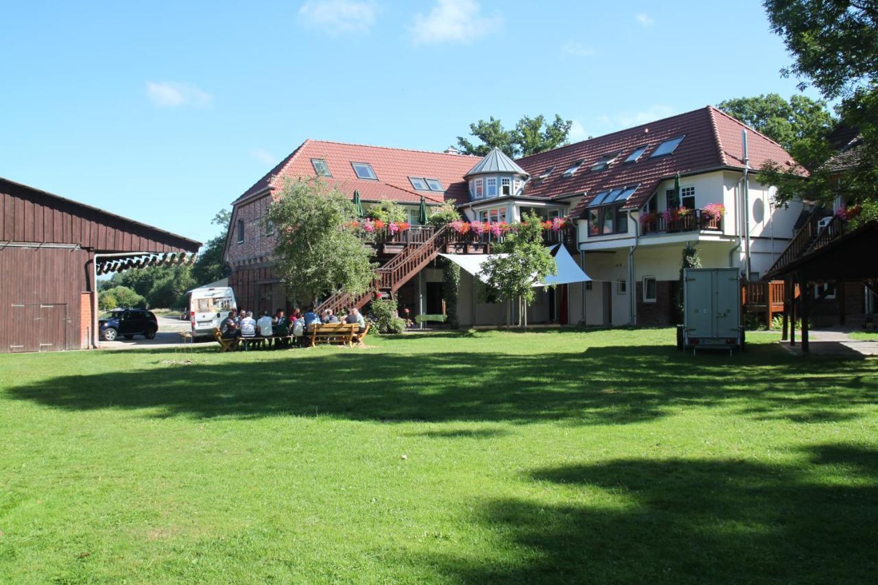 Schloms Hof Apartment Waffensen Exterior photo
